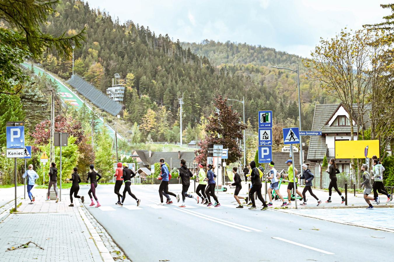 gallery_source=https://biegowe360.pl/news/relacja-fotograficzna-sobota|img=https://biegowe360.pl/static/thumbnail/gallery/big/1353.jpg